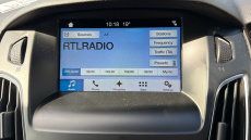 Ford Focus 1.0 EcoBoost Zetec 5dr Petrol Hatchback